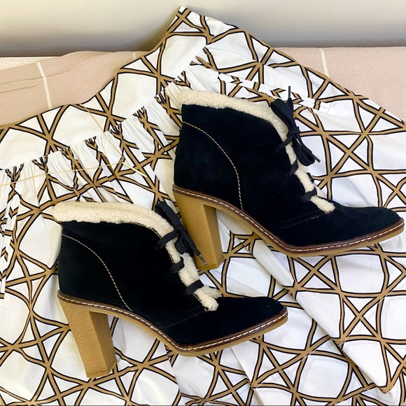 Coach Shoes - Coach Jamie Suede Sherpa Lined Heel Boots Size 9B